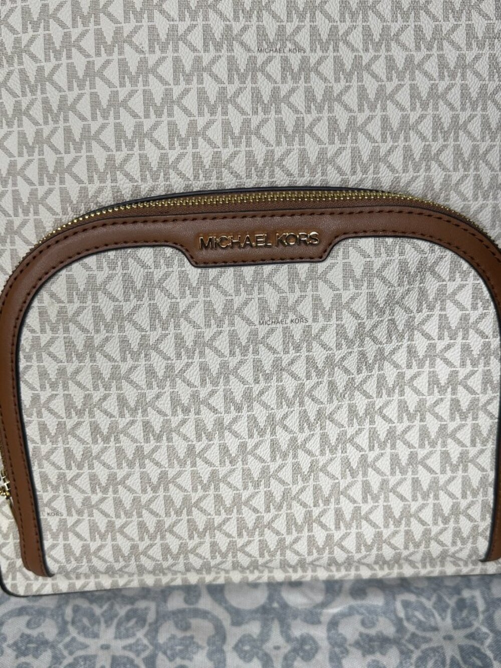 NWOT Michael Kors Large Jaycee Backpack in Vanilla with Gold Hardware - Picture 2 of 11
